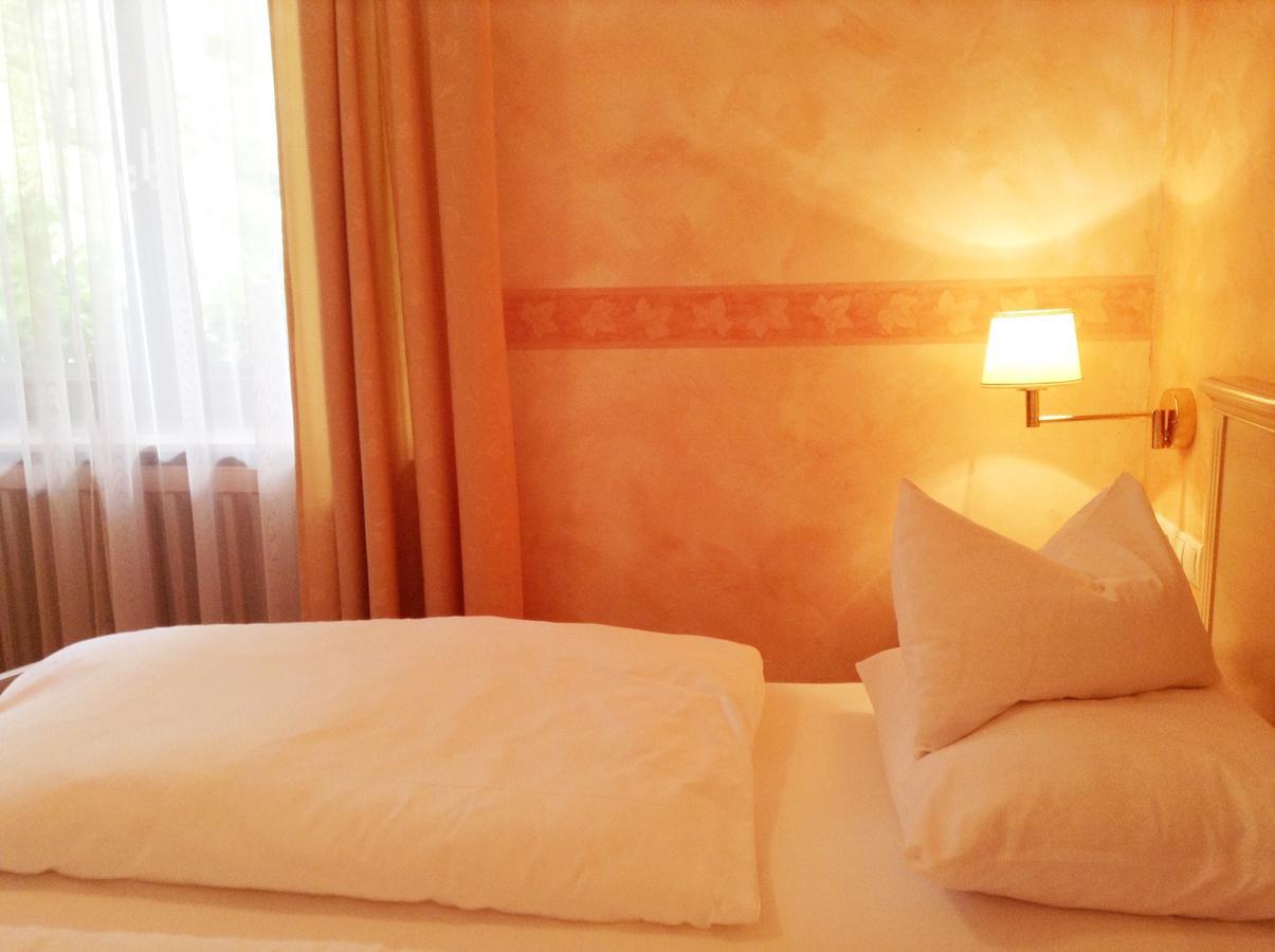 Hotel Gruenes Tuerl Bad Schallerbach Quarto foto